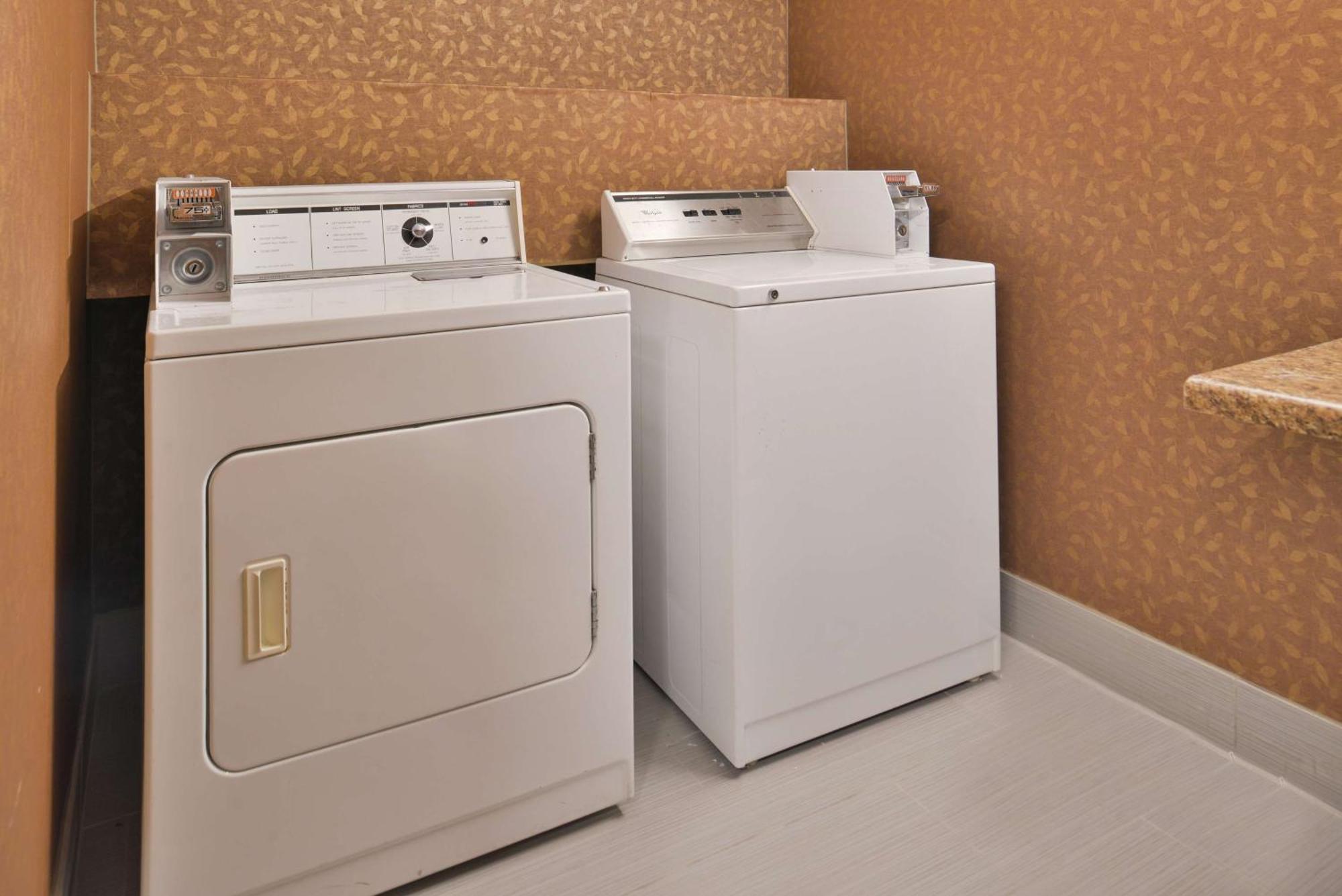Hampton Inn Raleigh Clayton I-40 Garner Extérieur photo